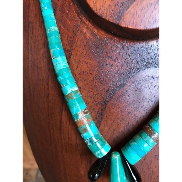 Vtg Necklace Graduated Turquoise & Shell With 2 Black Onyx And 1 Large Turquoise - Picture 3 of 10
